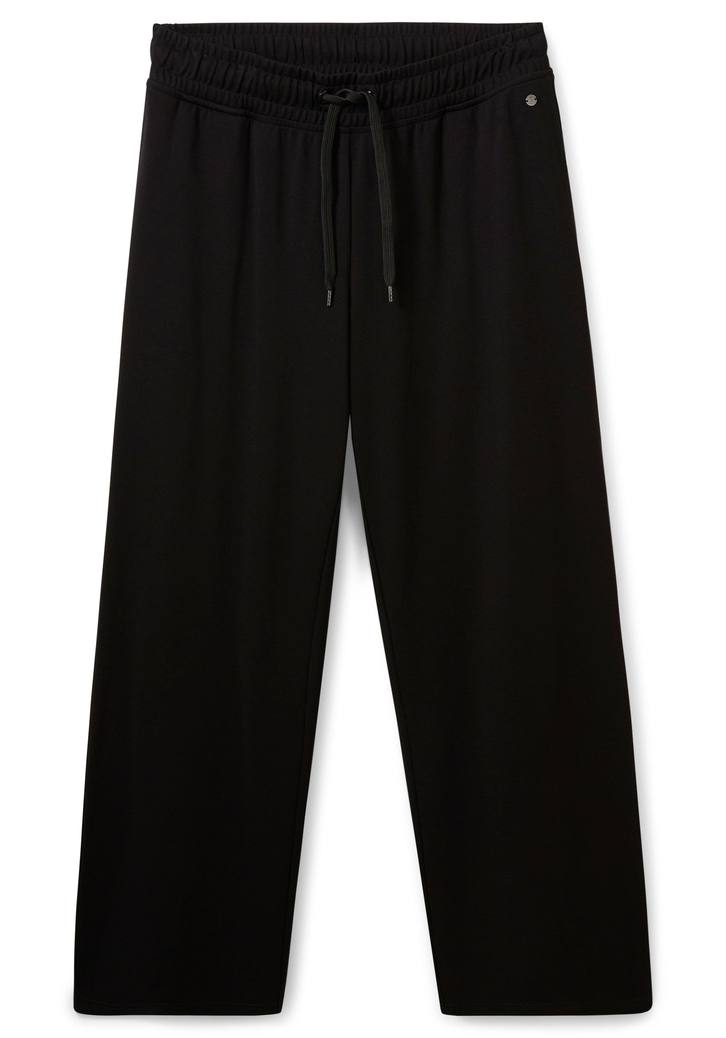 Sporthose aus Funktionsmaterial, mit Gummibund