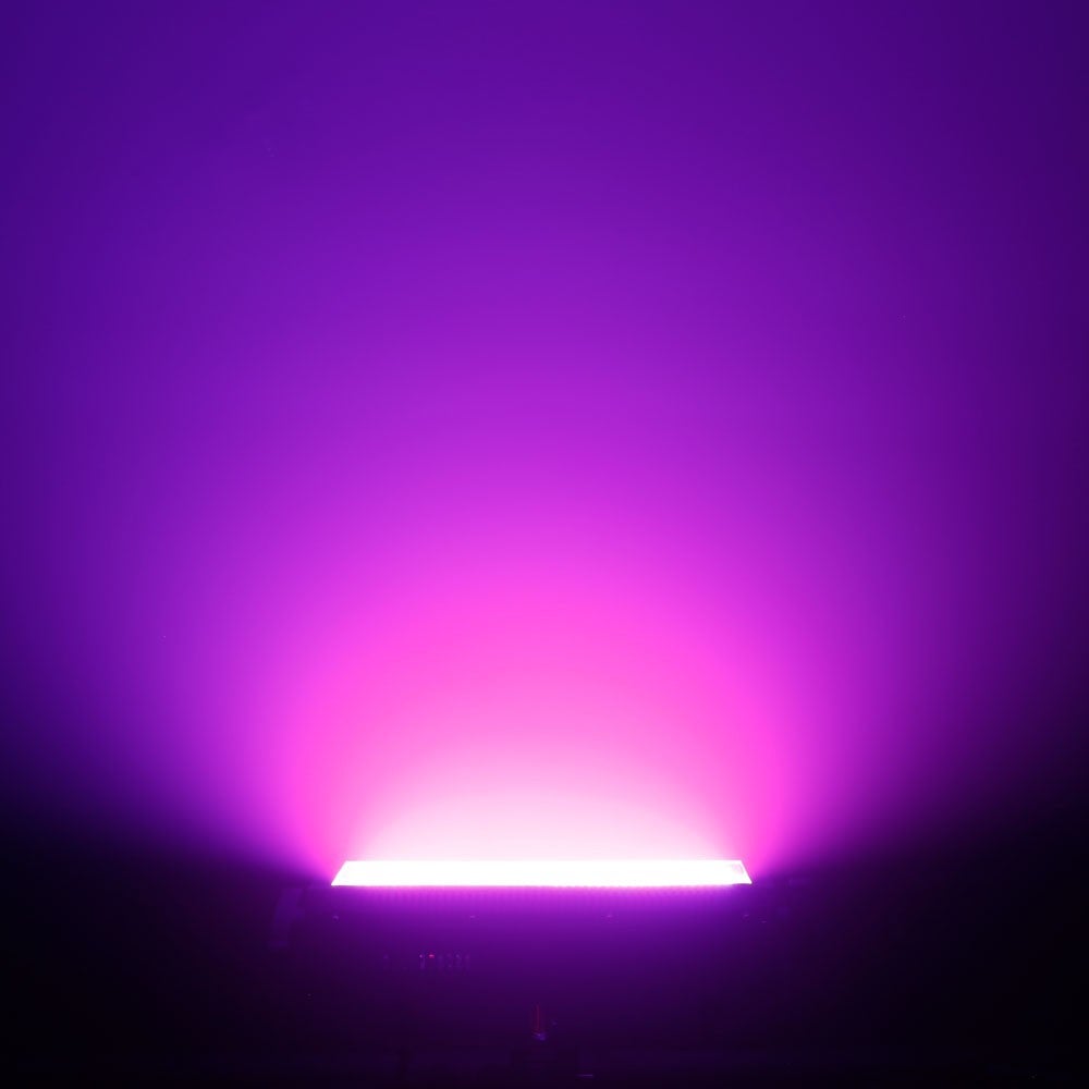 Cameo THUNDER WASH 100 RGB strobe / blinder / wash