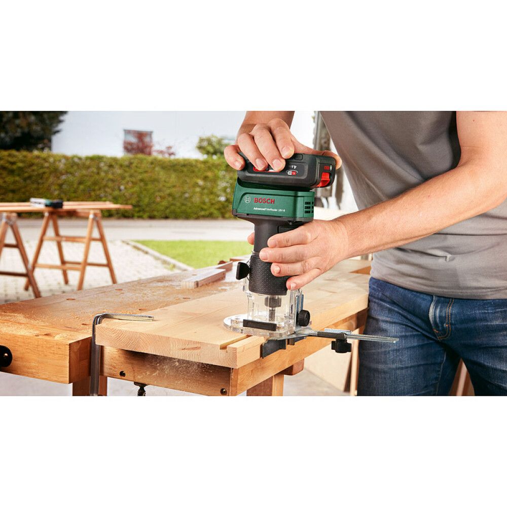 OVERFRES BOSCH ADVANCED TRIMROUTER 18V-8 UTEN BATTERI