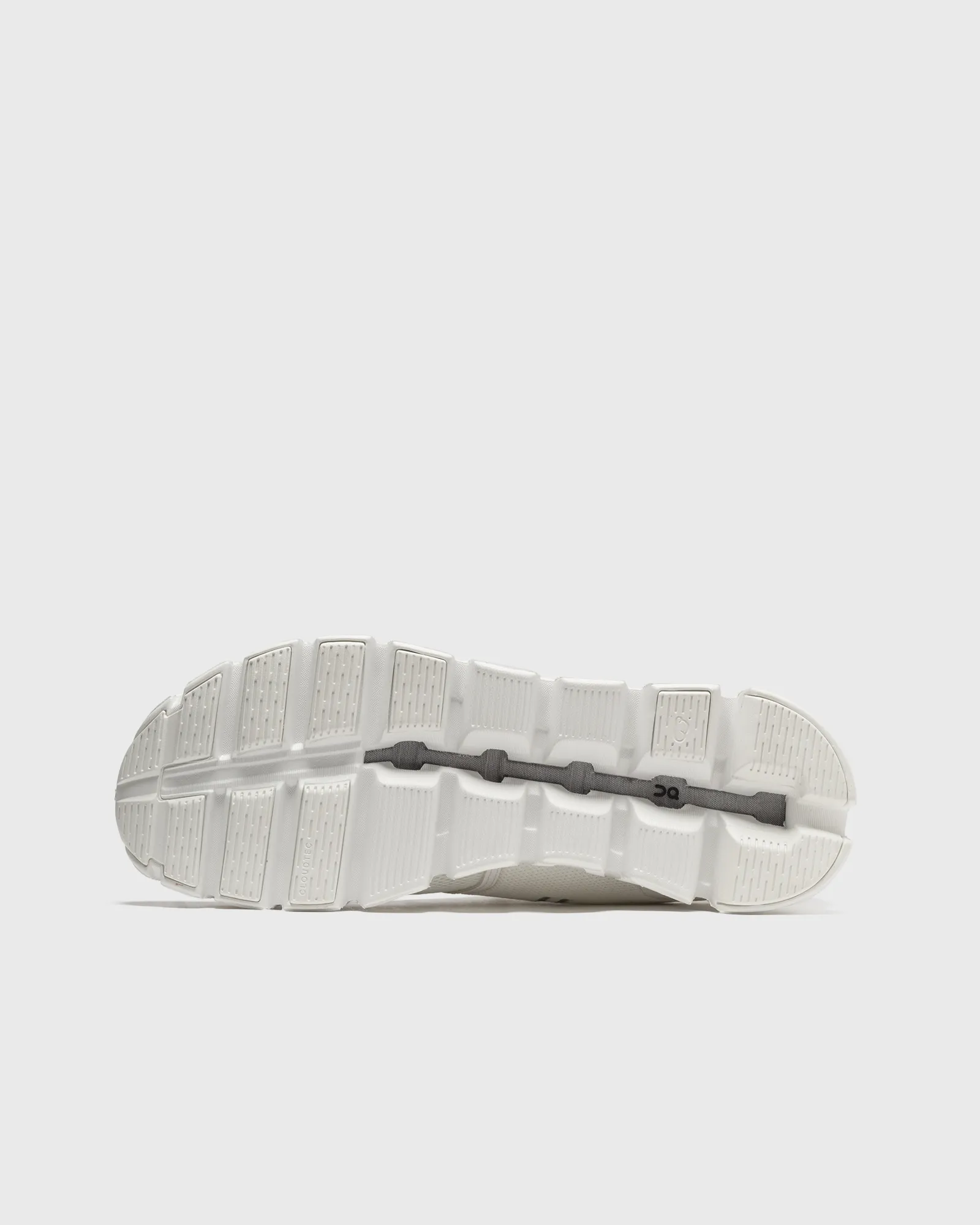 ON WMNS Cloud 5