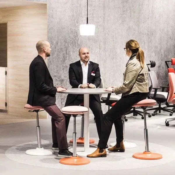 Balancestol Savo Joi - med hvid understel