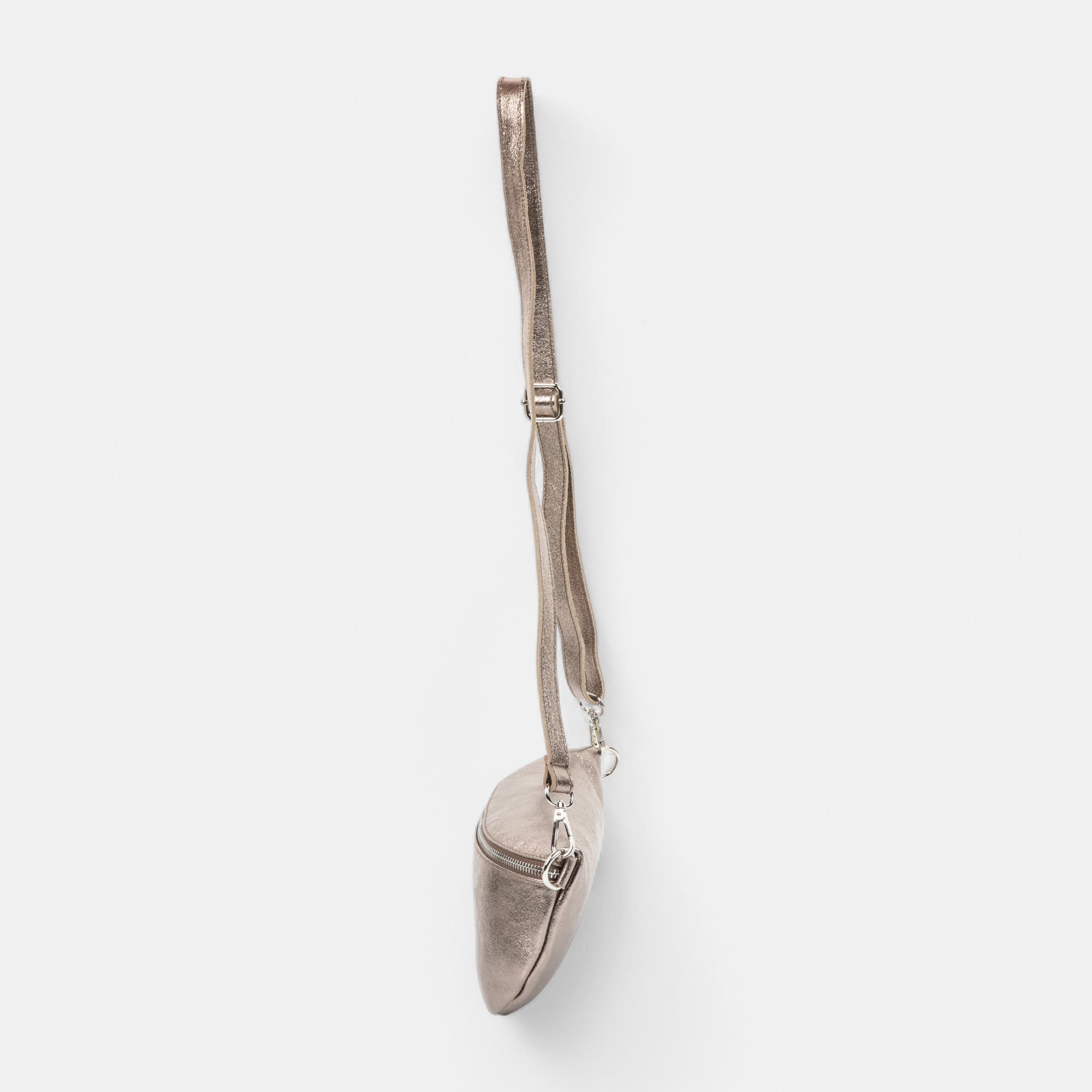 Banane en cuir bronze