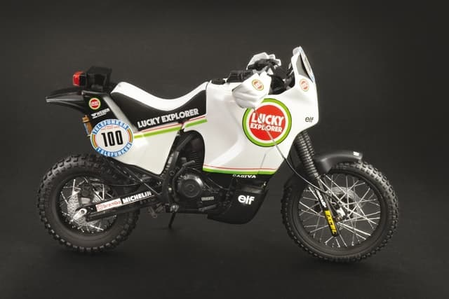 ITALERI 1: 9
