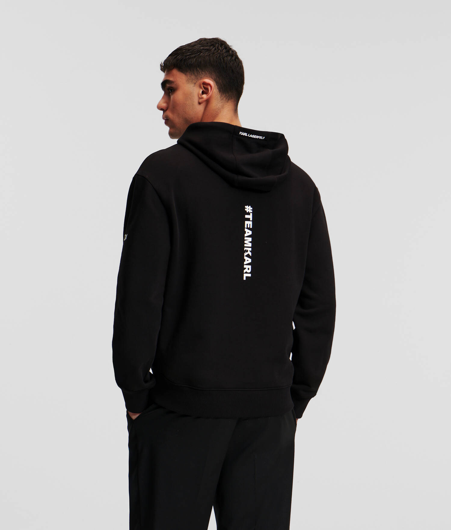 SWEAT À CAPUCHE PARIS