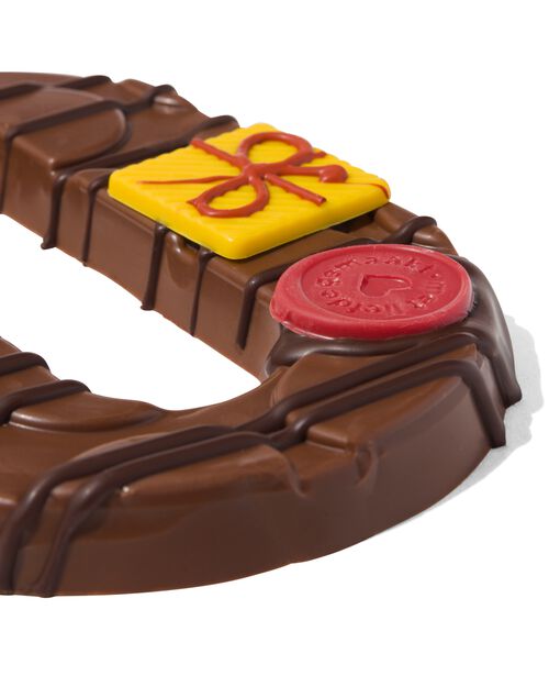 lettre Q en chocolat au lait décorée à la main 200g