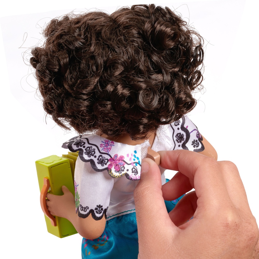 Encanto Sing & Play Mirabel Modepuppe