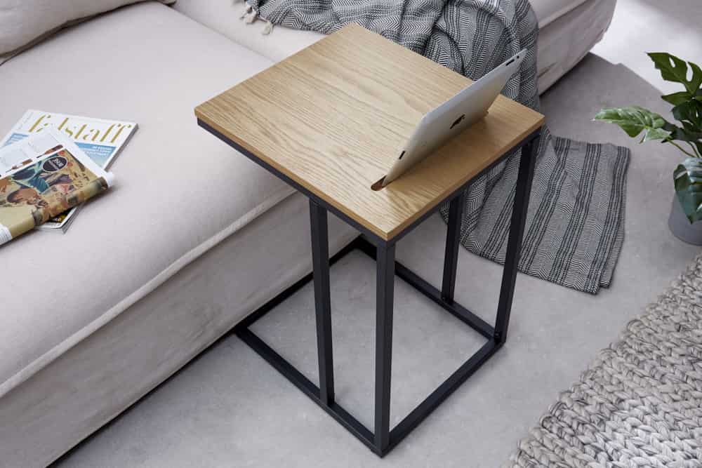 Massivholz Beistelltisch SCANDINAVIA 45cm natur Wildeiche Metall schwarz Laptoptisch