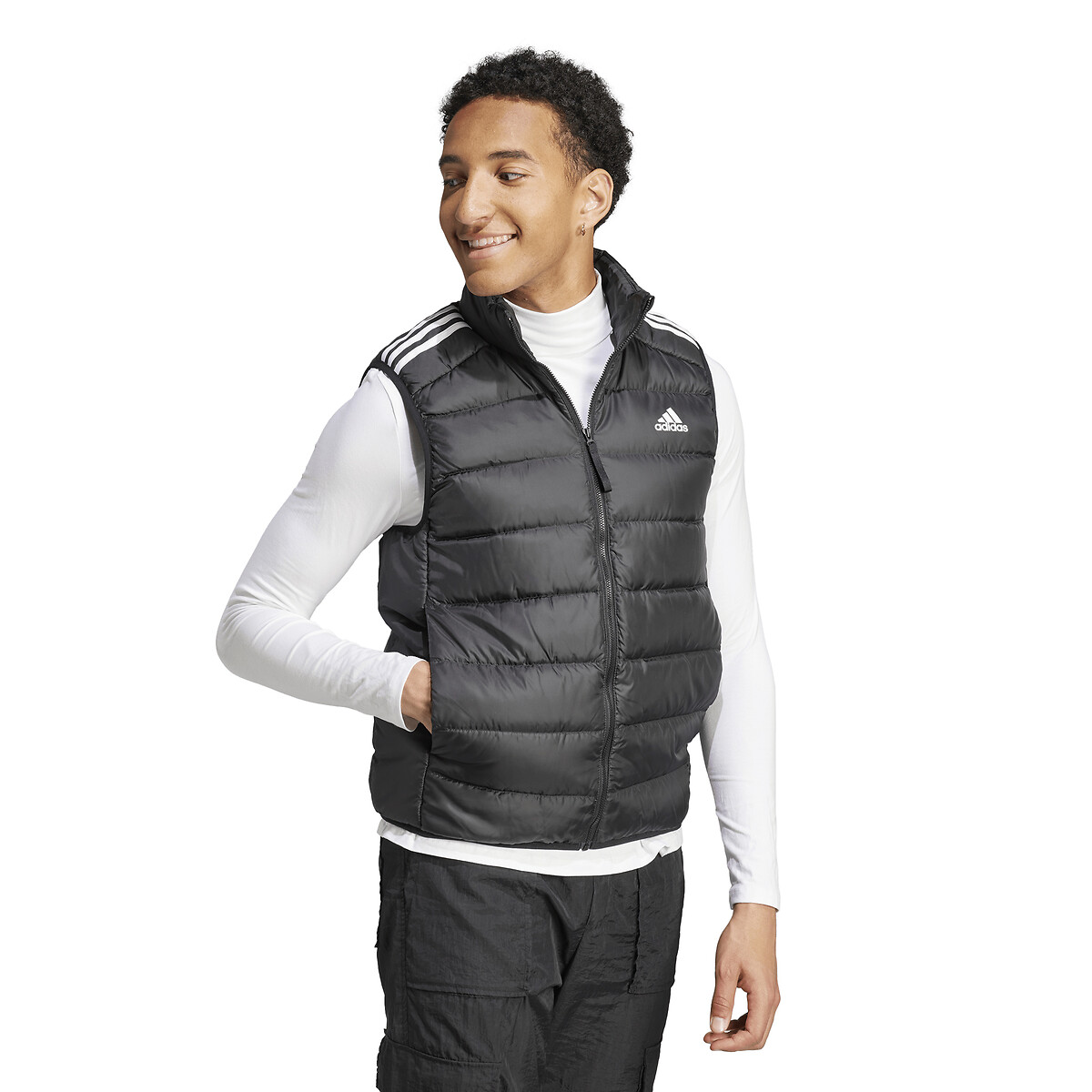 adidas Performance<br>Colete leve com zíper Essentials