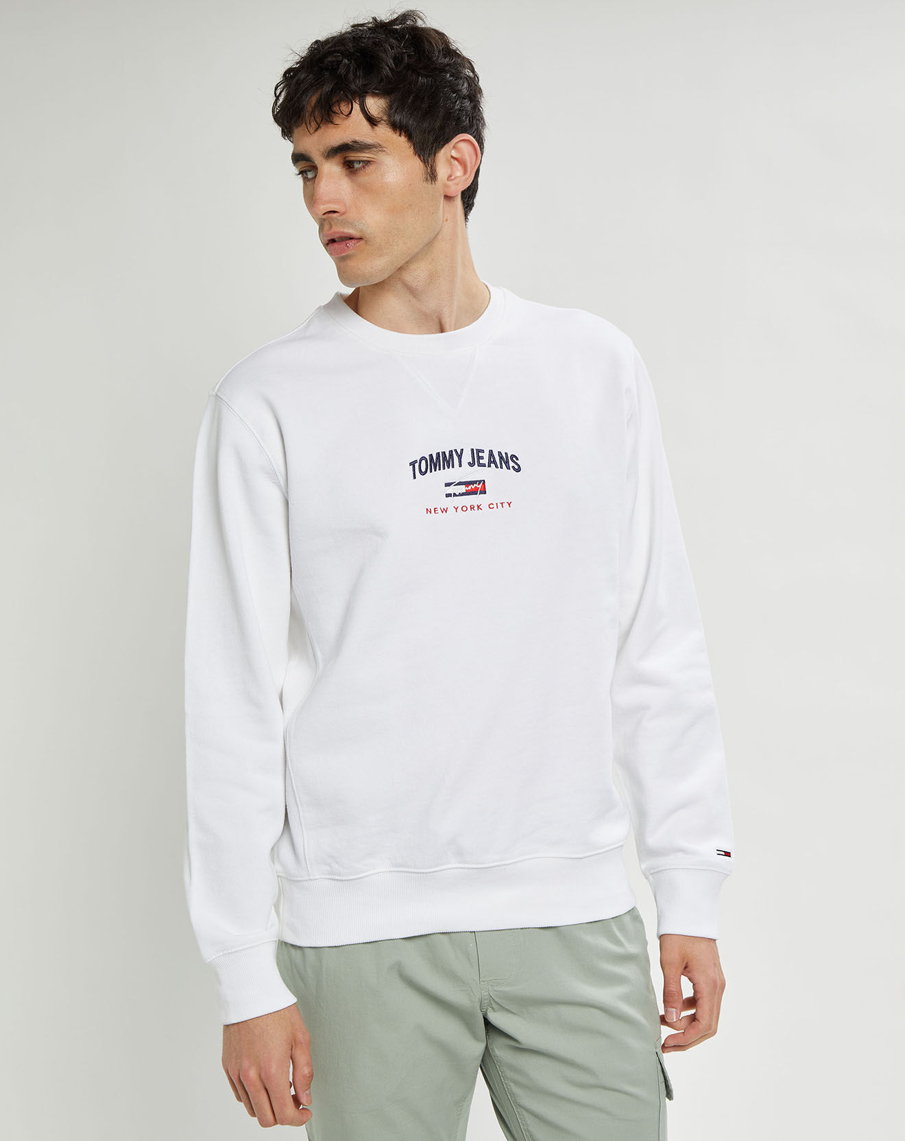 Tommy Jeans Sweat 100% Coton Bio timeless logo crew blanc