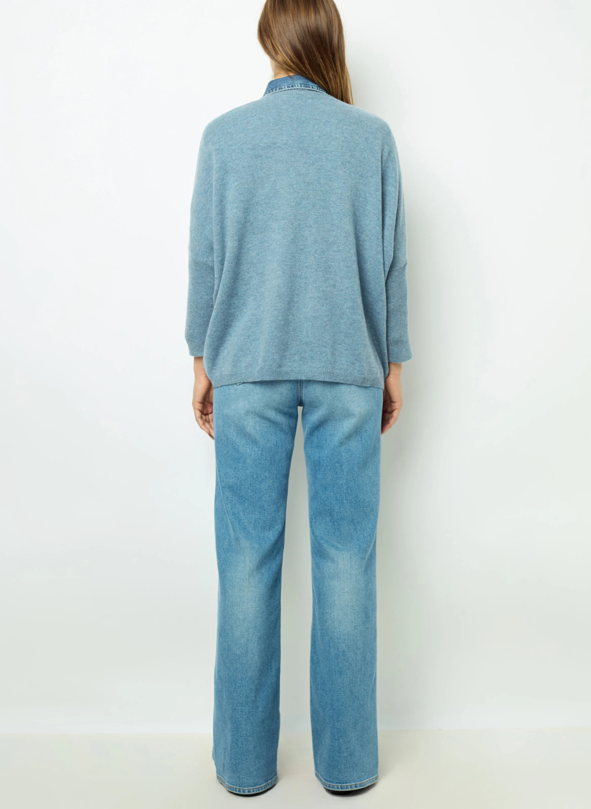 JOURDAN - Pull droit col V en cachemire | Bleu