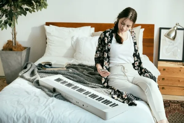 Casio CT-S1, Digital synthesizer, Hvid, Vekselstrøm, Batteri, AA, 4,5 kg