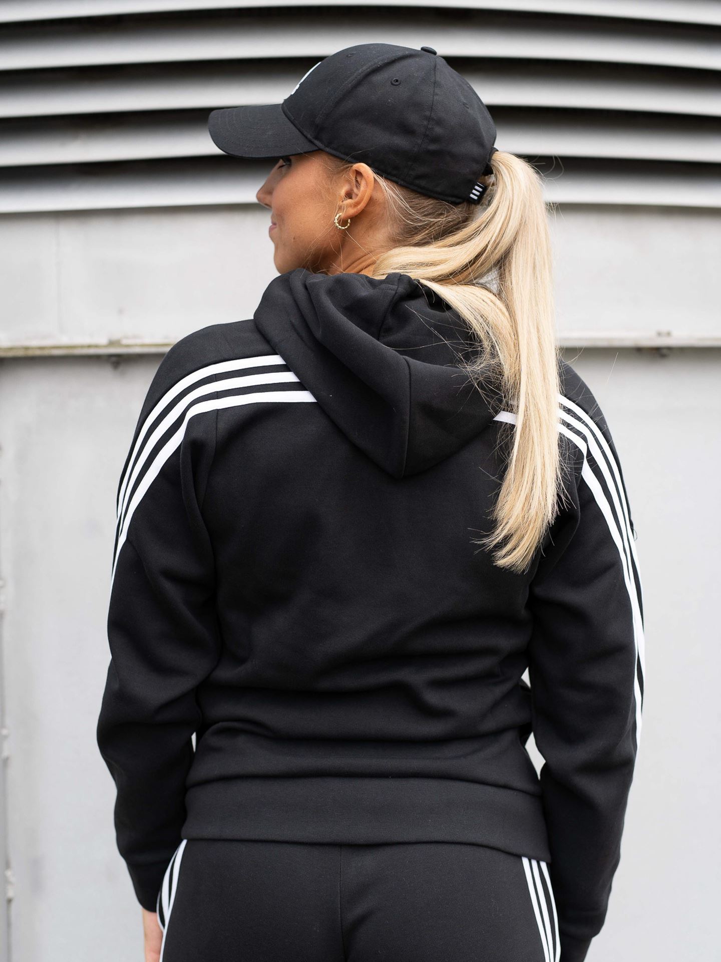 Future Icons 3-Stripes Full Zip Hoodie
