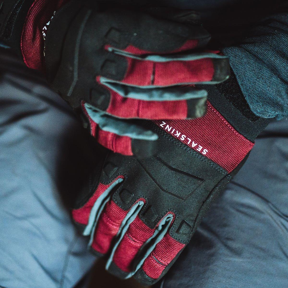 Sealskinz Sutton Waterproof All Weather MTB Glove