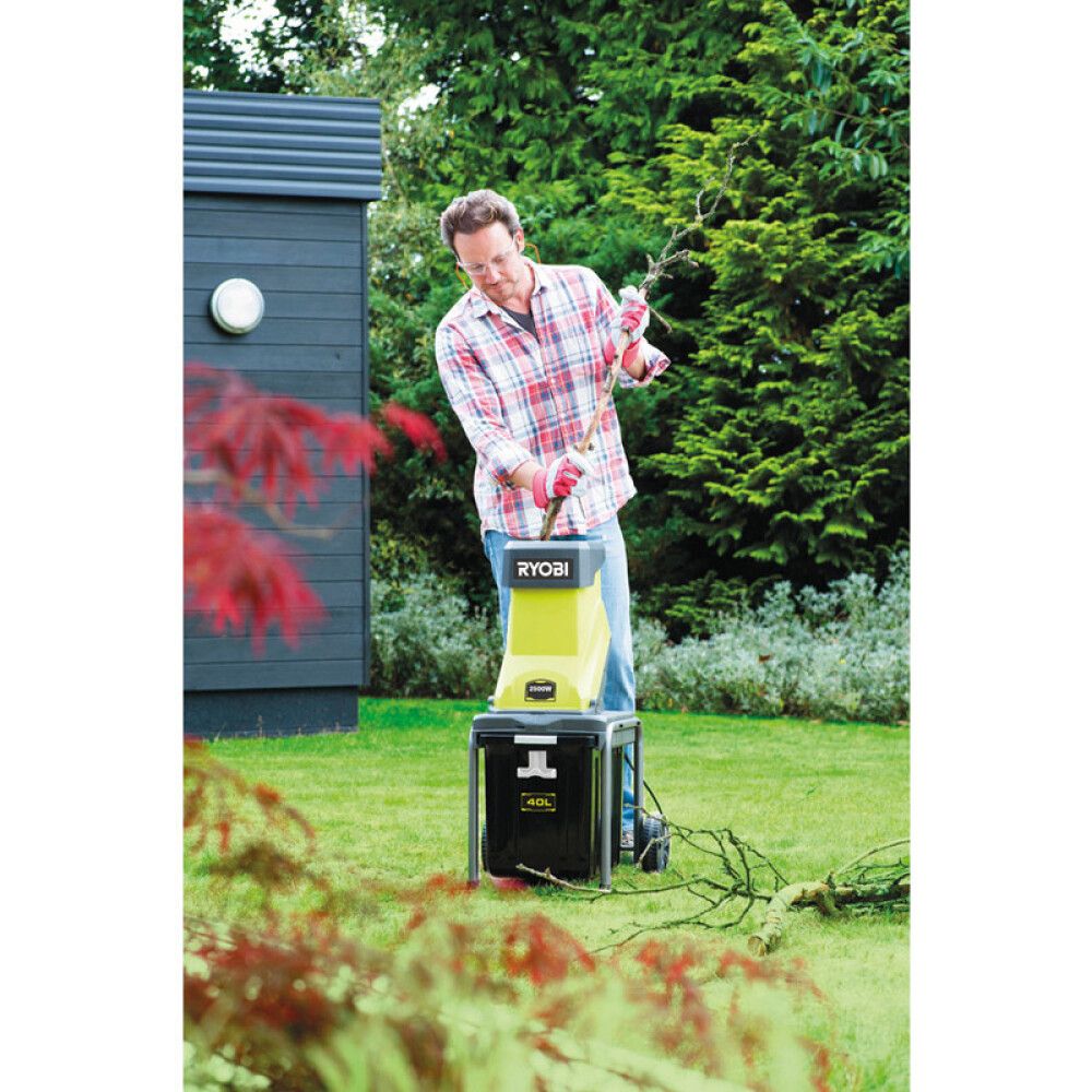KOMPOSTKVERN RYOBI RSH2545B 2500 W