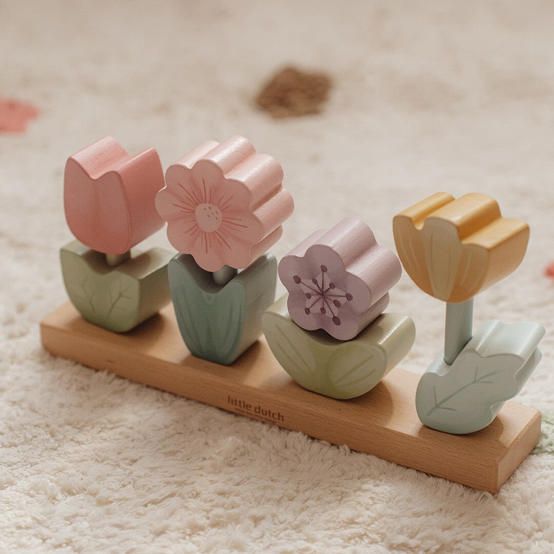 Little dutch stapeltorens fairy garden