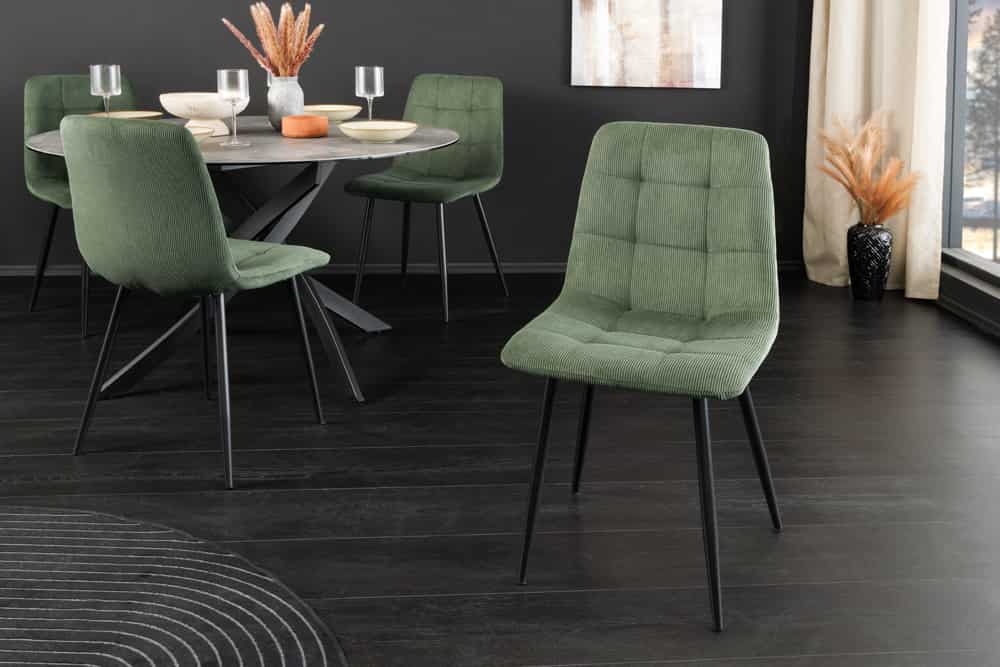 Moderner Design Stuhl TRES CHIC grün Cord schwarze Metallbeine Esszimmer