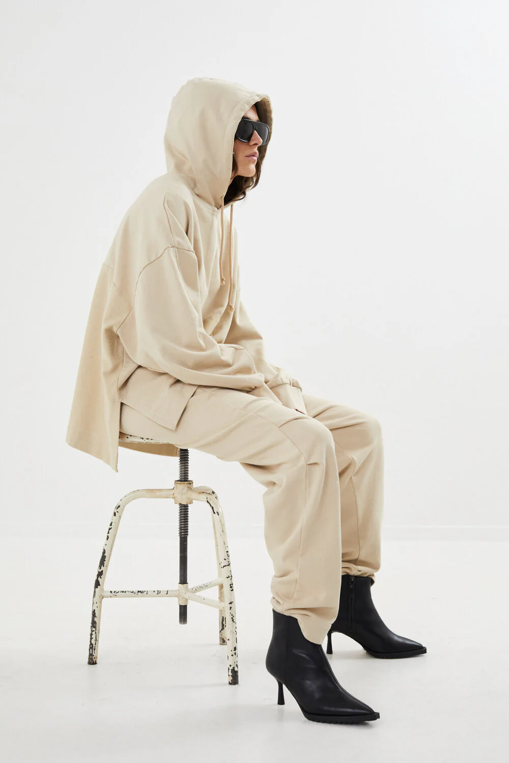 Rabens Saloner  Sevilla Loop back hoodie - Oyster