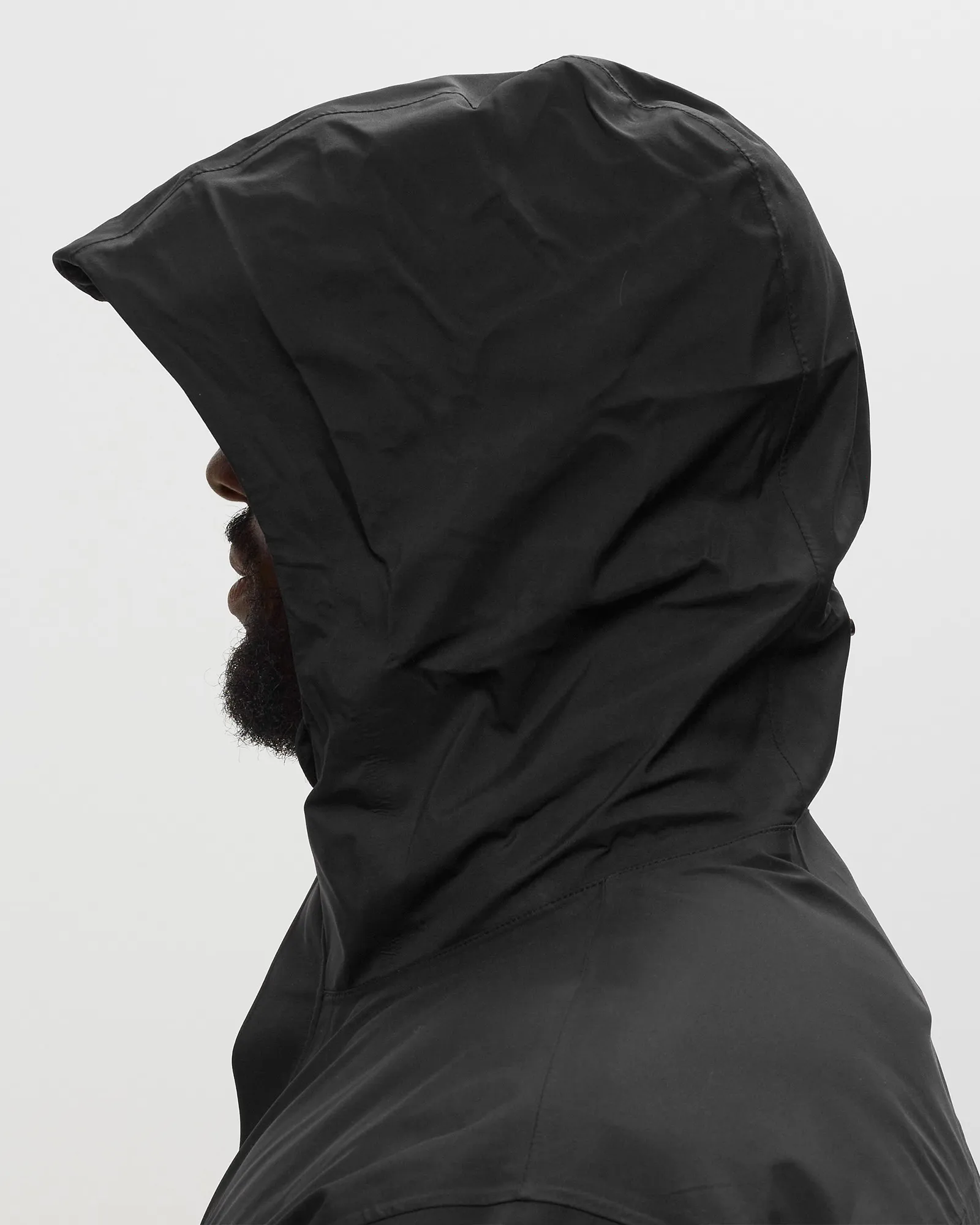 C.P. Company METROPOLIS SERIES GORE-TEX 3L INFINIUM HOODED JACKET