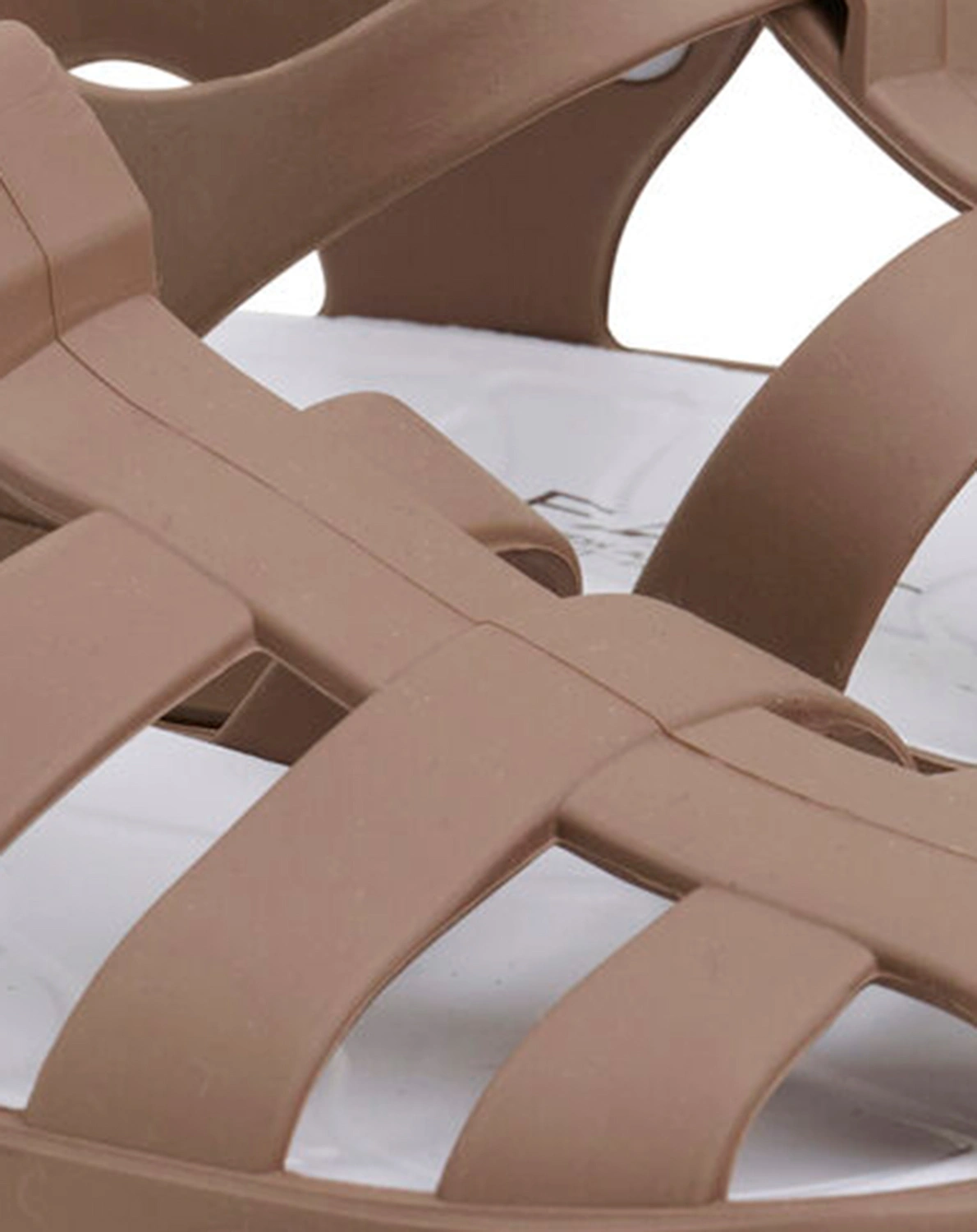Badesandalen SOLID in acorn