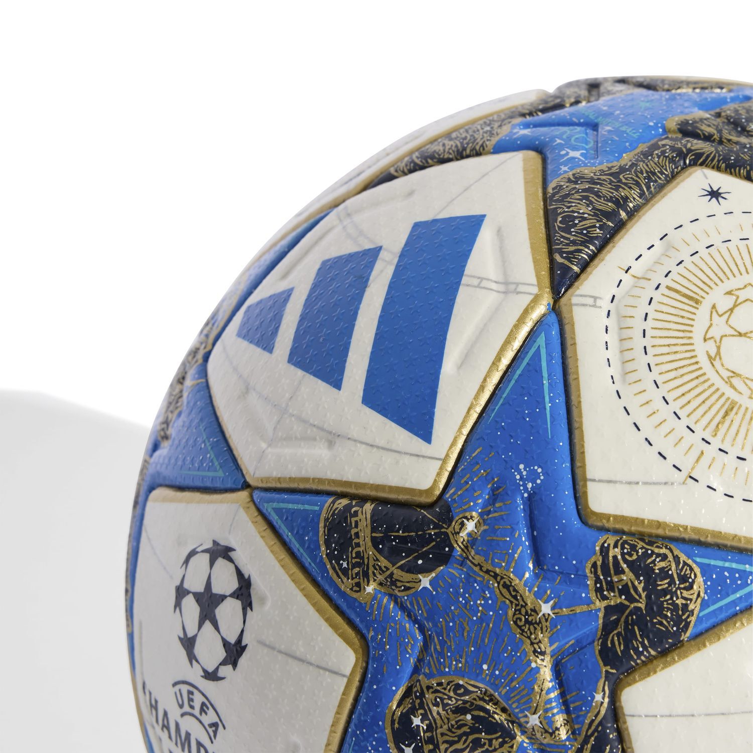 Adidas PerformanceUCL Pro Ball