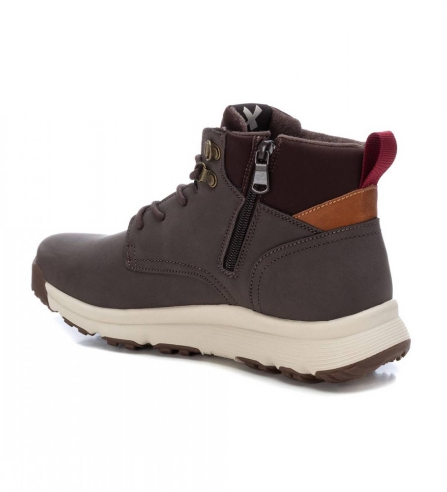 Botas Xti 142066 marrom