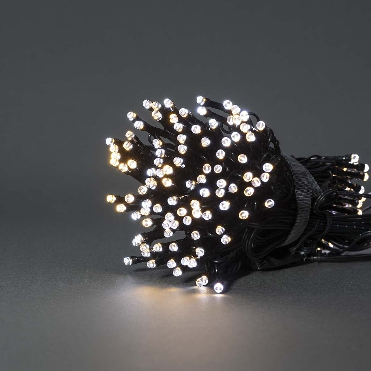 Nedis SmartLife Julelys | Streng | Wi-Fi | Varm til avkjølt hvitt | 100 LED s | 10.0 m | Android™ / IOS