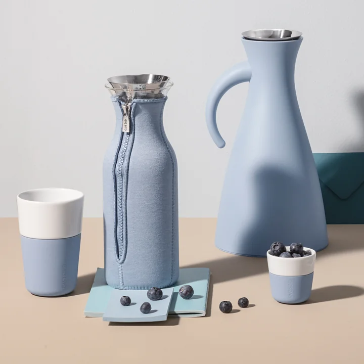 Eva Solo - Kühlschrankkaraffe Woven 1,0 l, schwarz