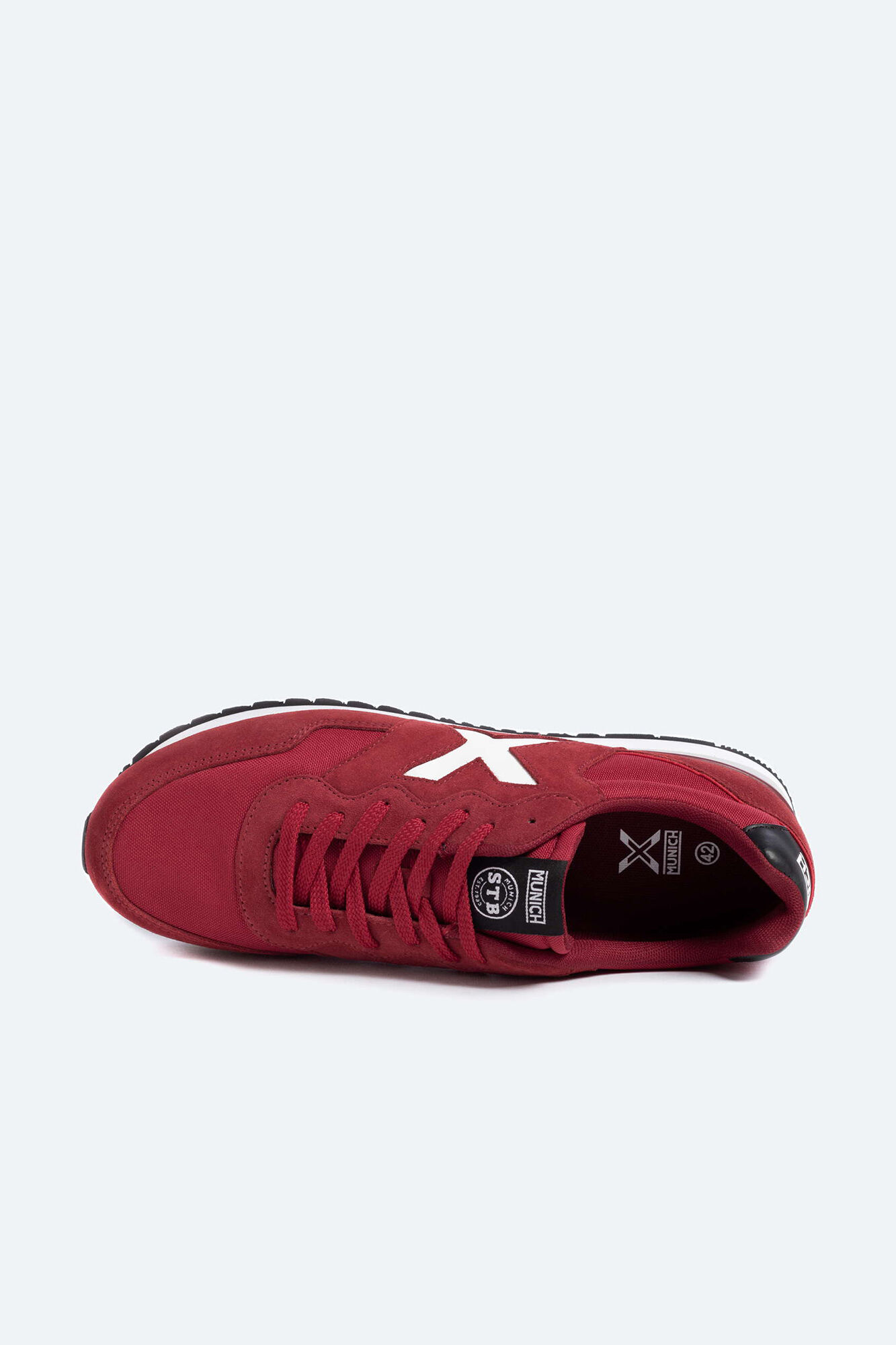Tênis esportivo Dash