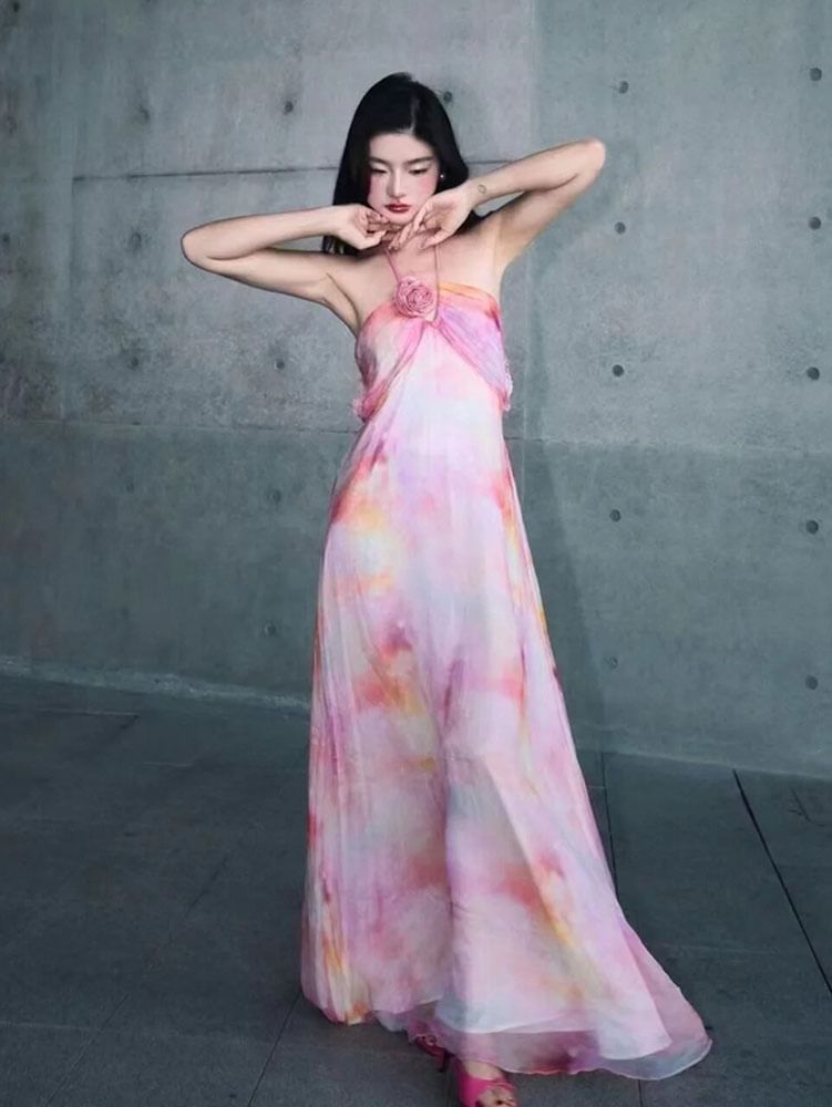 12th Tone - Halter Tie Dye Bloemenaccent Maxi A-lijn Zomerjurk