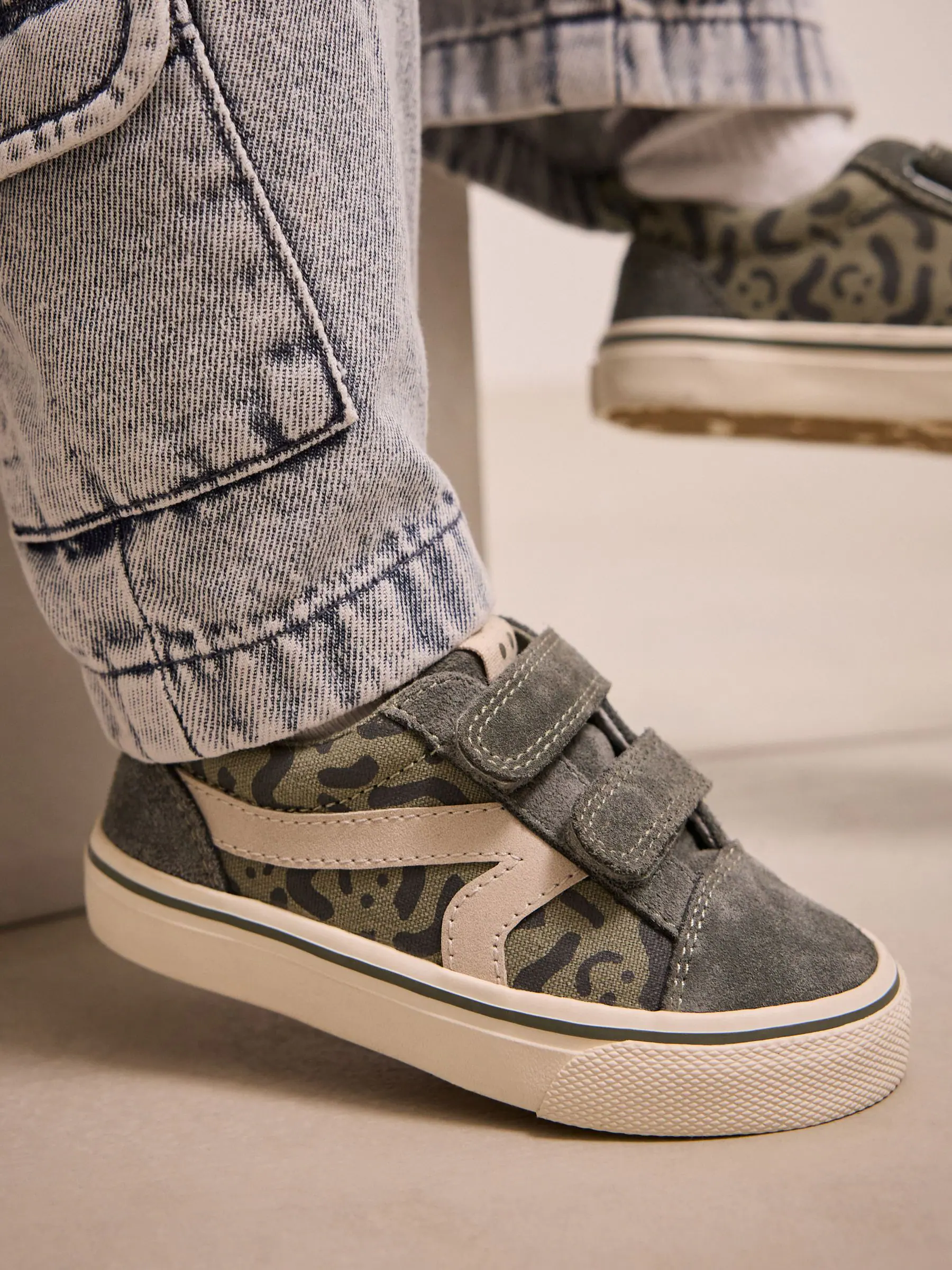 Kakigroen - Klittenbandsluiting Skate Trainers
