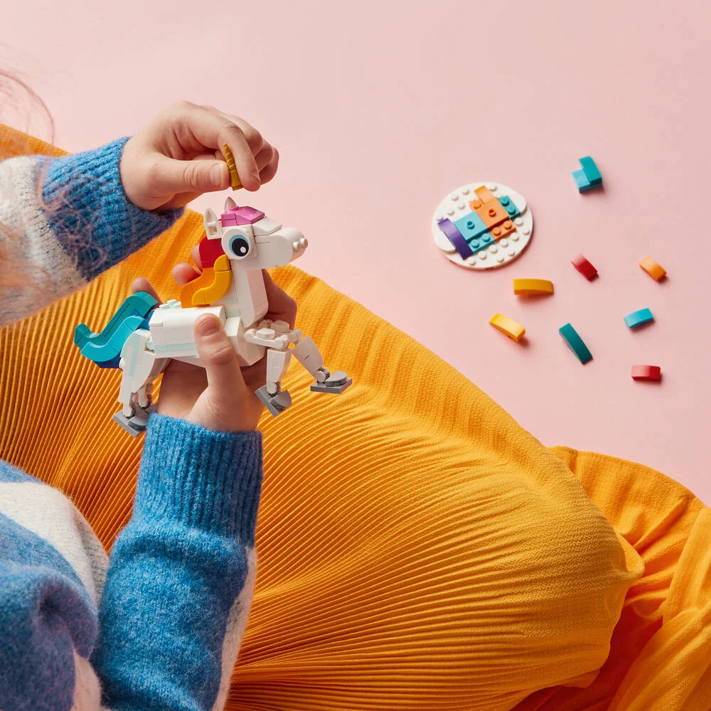 LEGO®CREATOR 31140 - LA LICORNE MAGIQUE