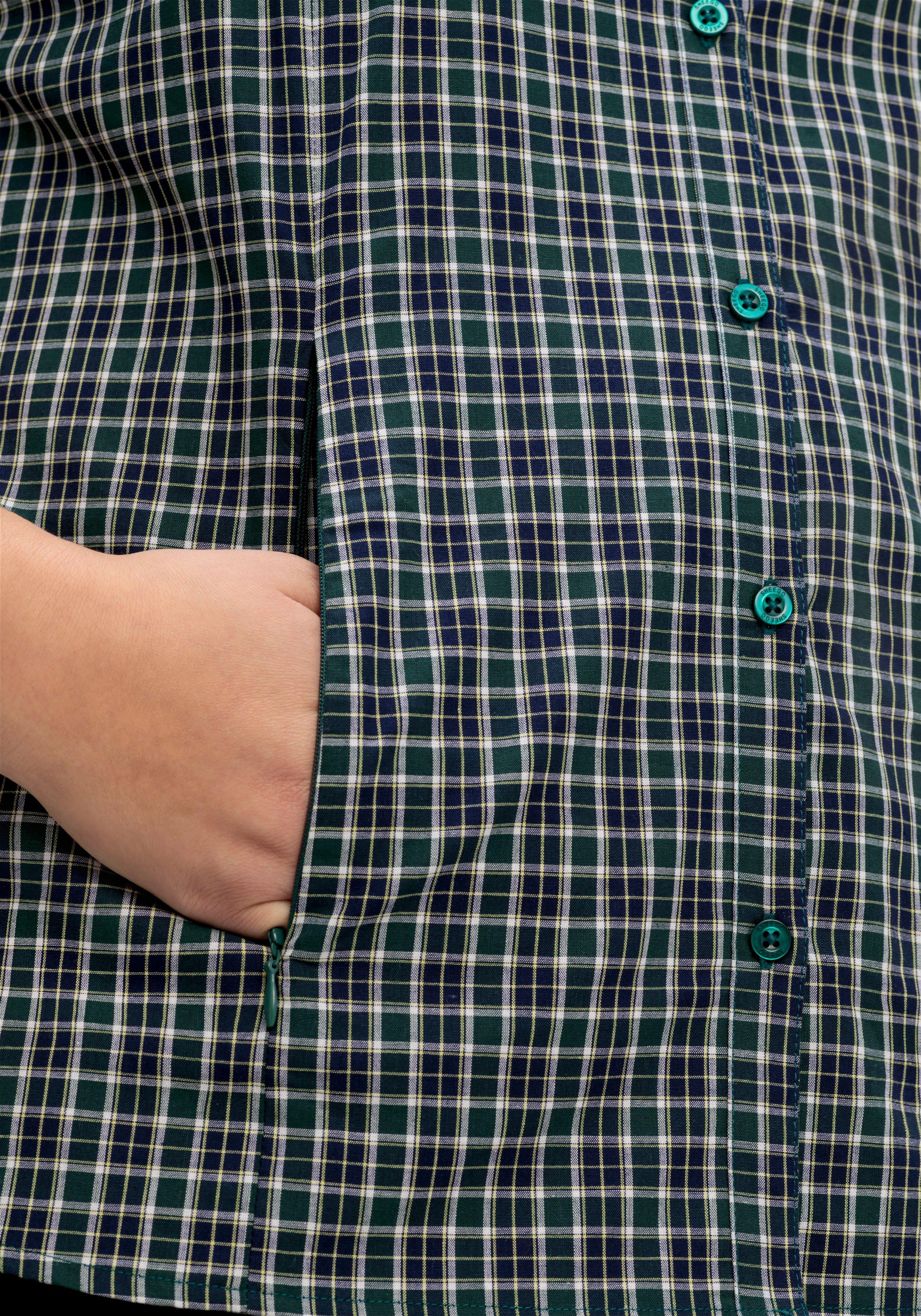 Wanderbluse mit Reißverschluss-Taschen