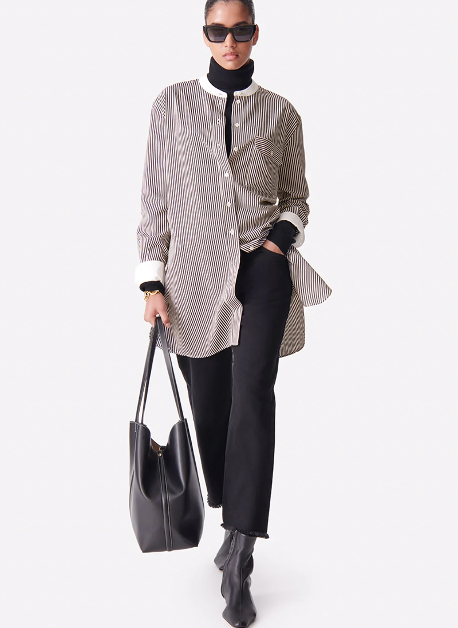 DAO - Robe courte col rond | Noir