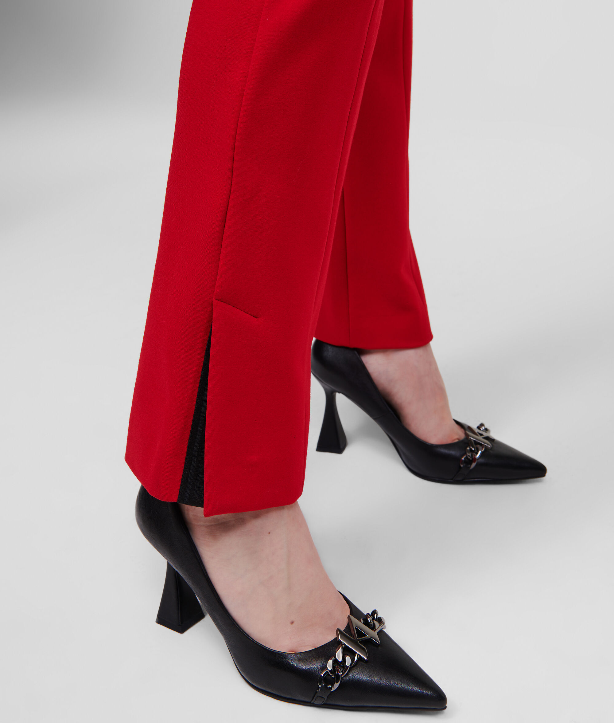 PANTALON EN PUNTO