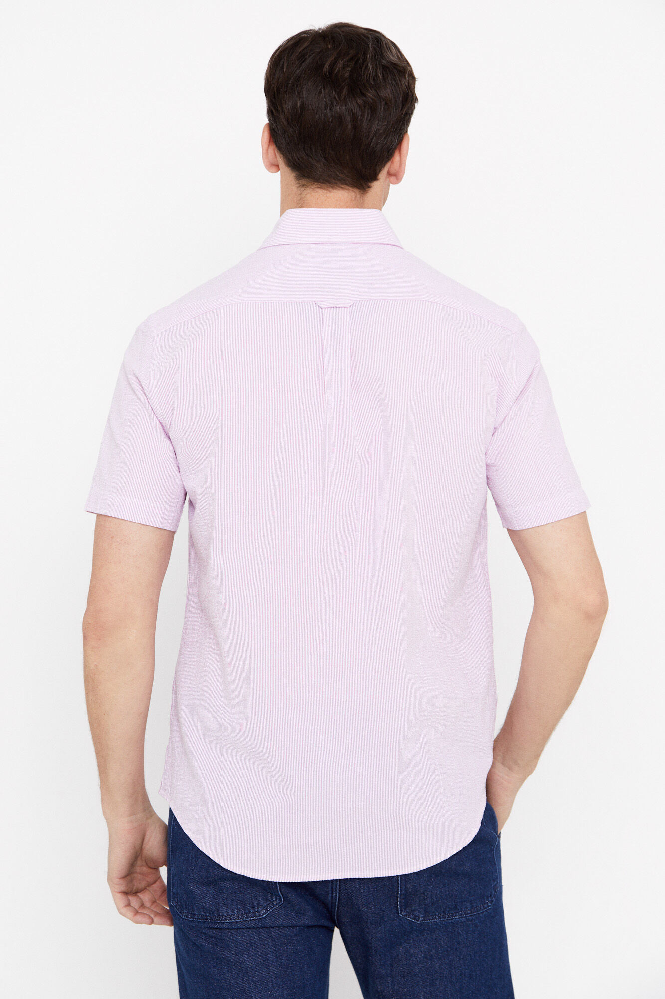 Camisa de manga curta listrada em tecido seersucker - Rosa