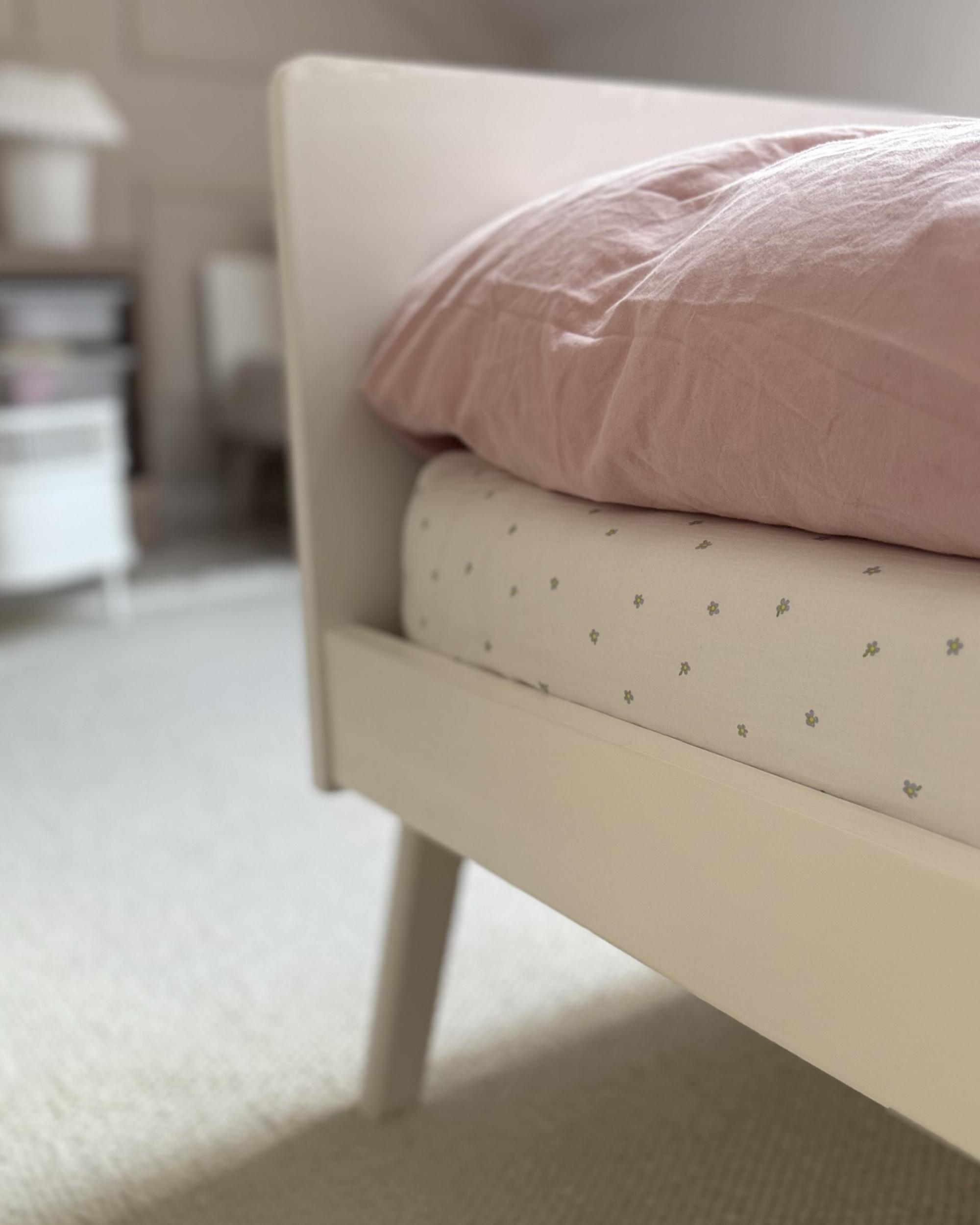 Bed Dennenhout BONNAC 90 x 200 cm Wit