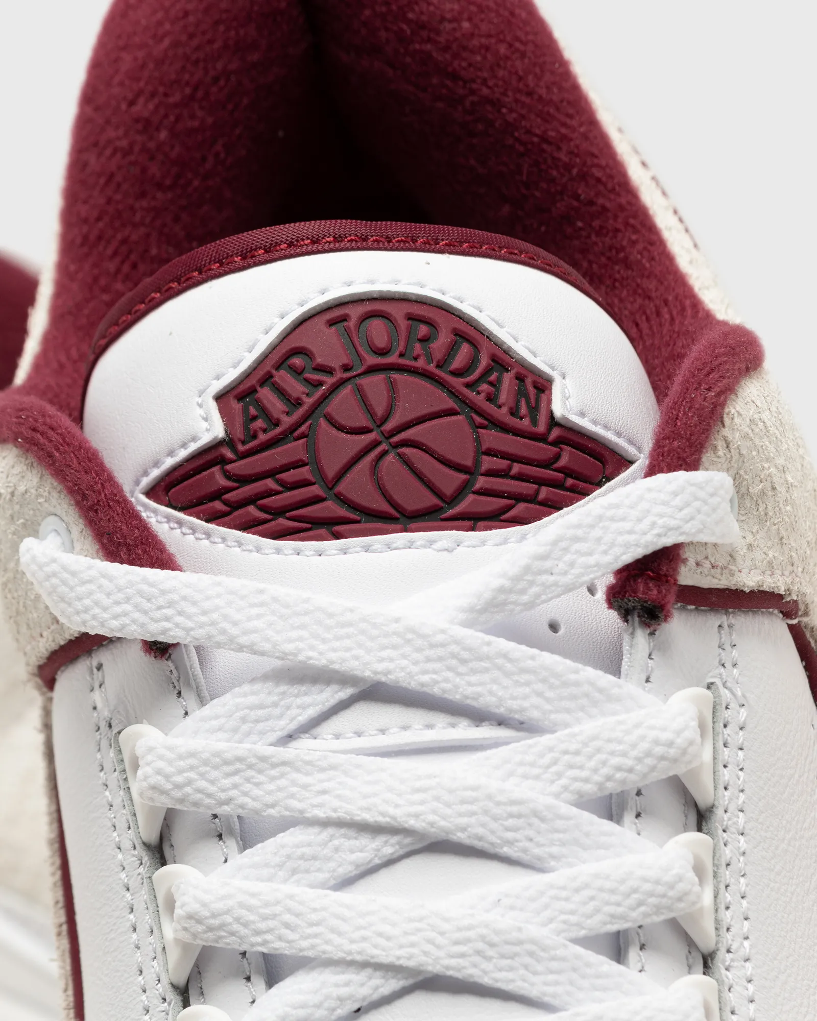 Jordan AIR JORDAN 2 RETRO LOW 'Cherrywood Red'