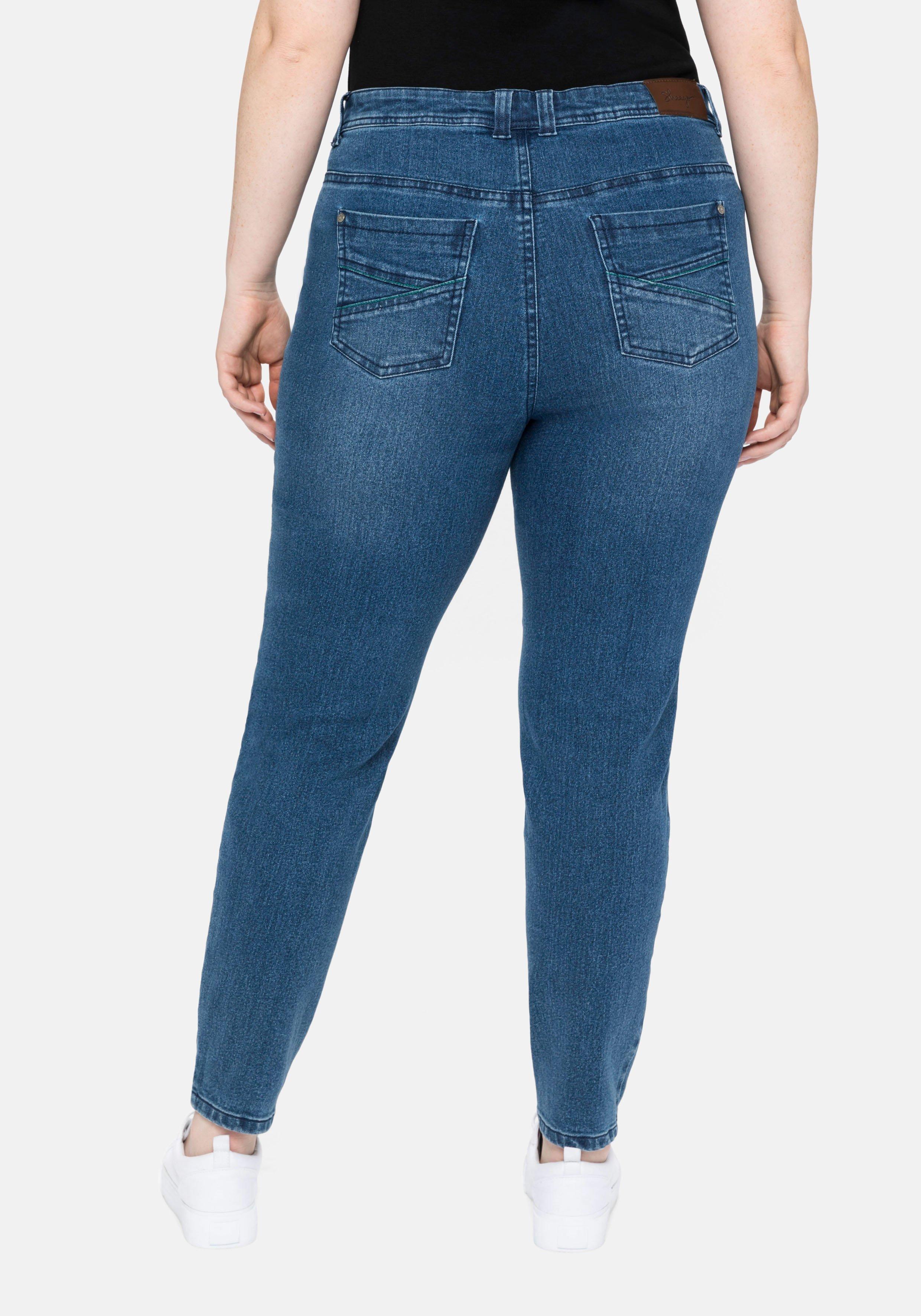 Slim Jeans mit vorverlegter Teilungsnaht