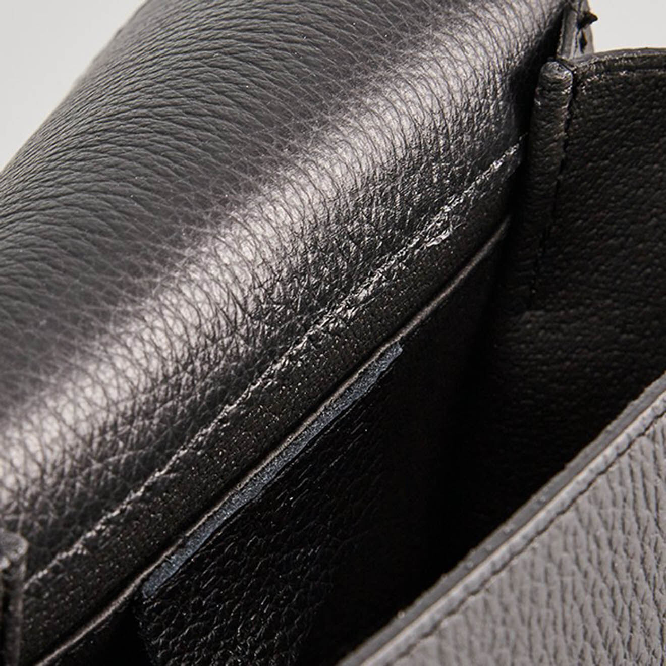 Christian Laurier Sac bandoulière en Cuir Chelsea noir - 19x16x9 cm