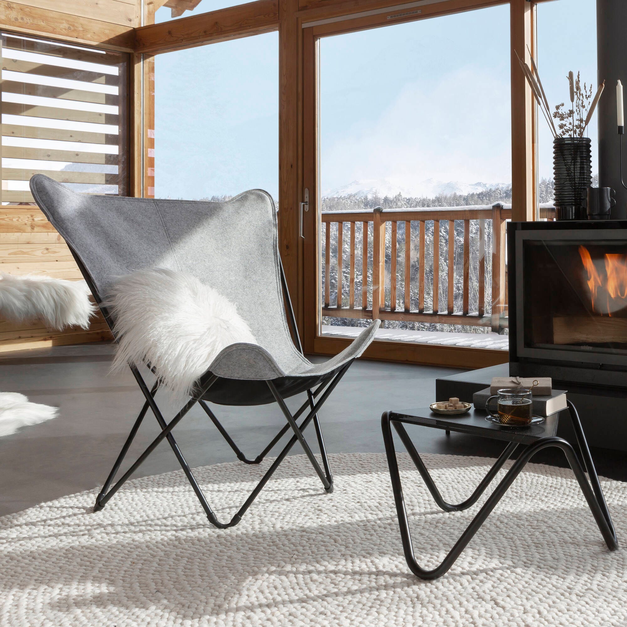 Breiter Butterfly Chair Sphinx Soft Grau Plume