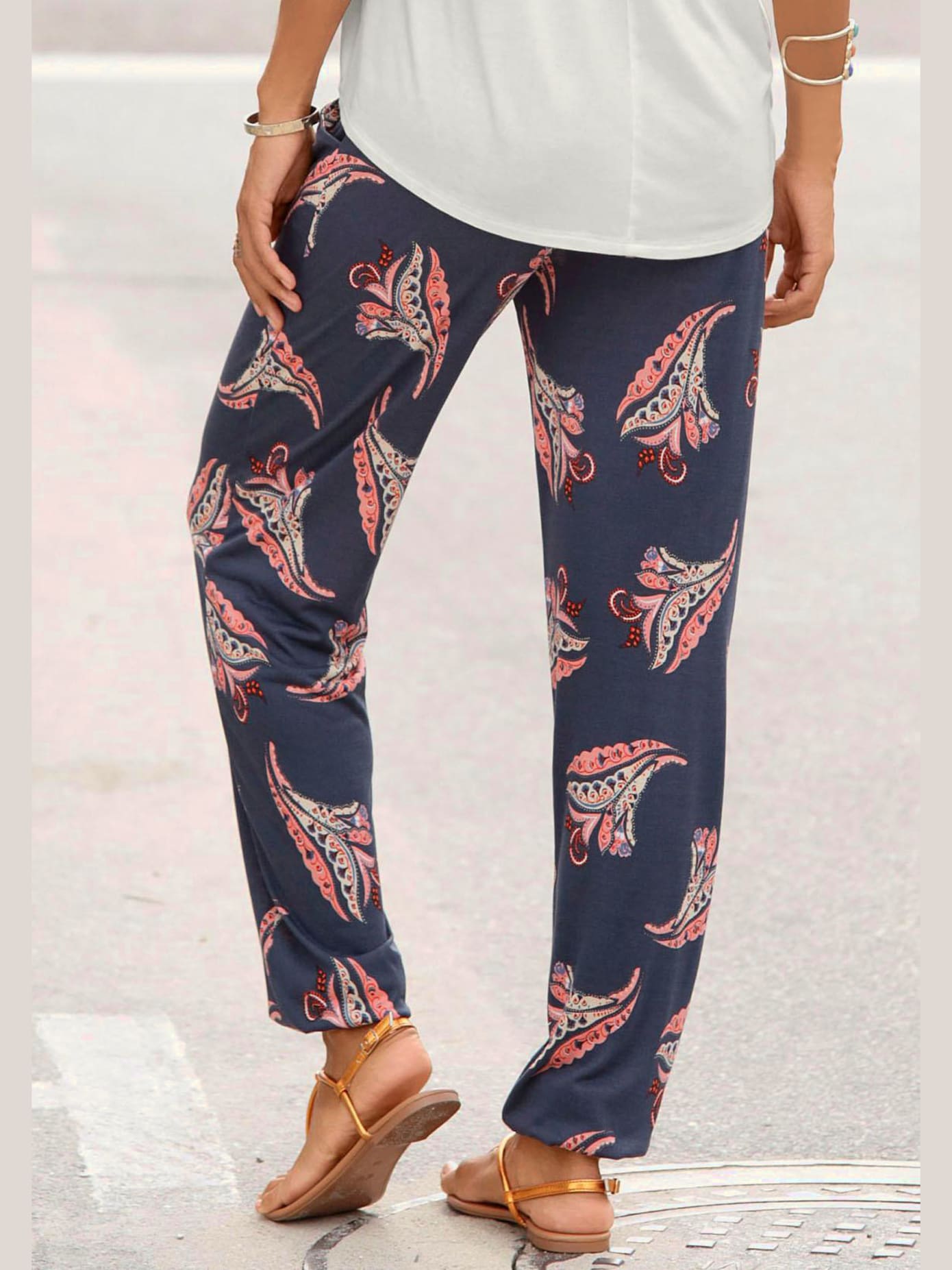 Pantalon de plage ceinture à empiècement smocké au dos