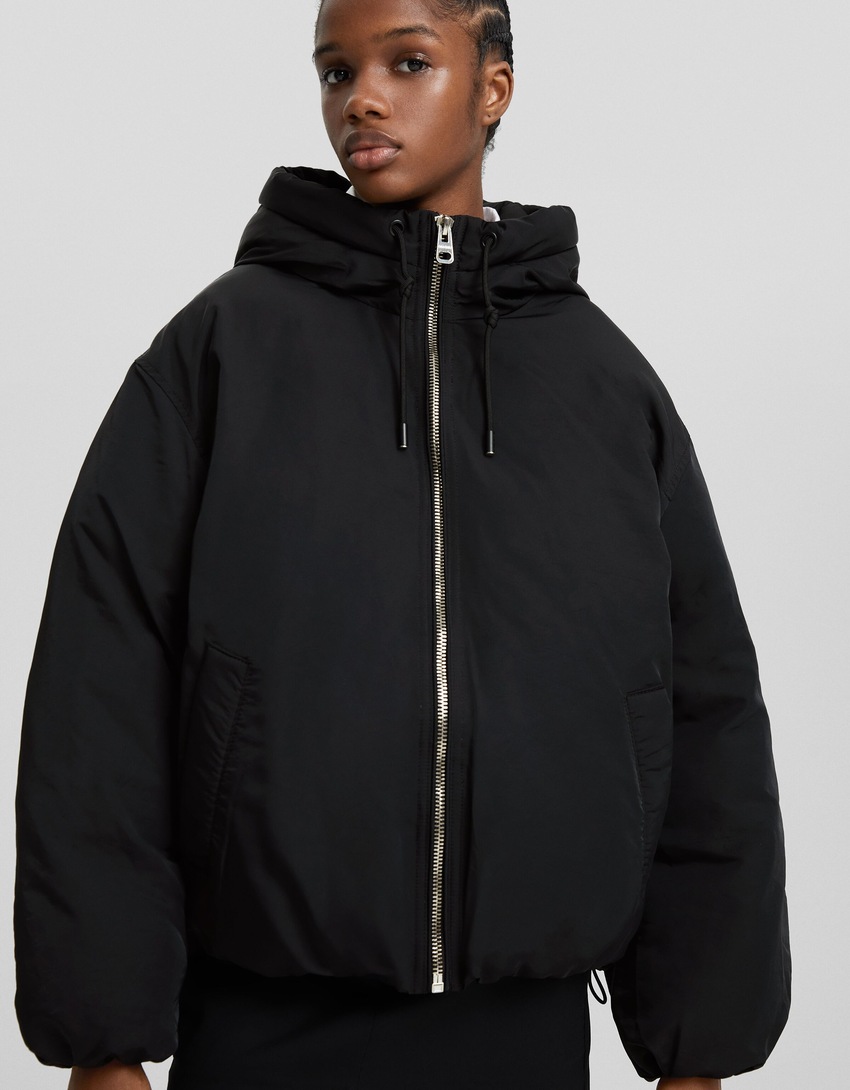 Jaqueta puffer com capuz