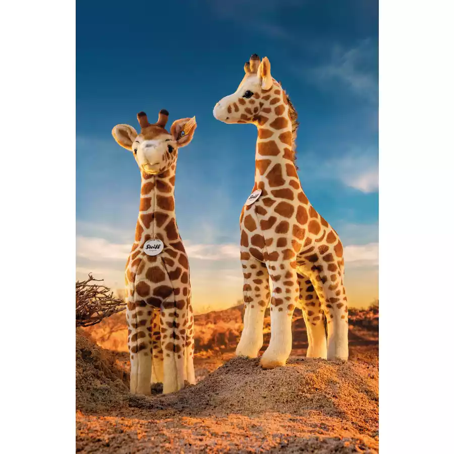 Steiff Bendy Giraffe 45 cm
