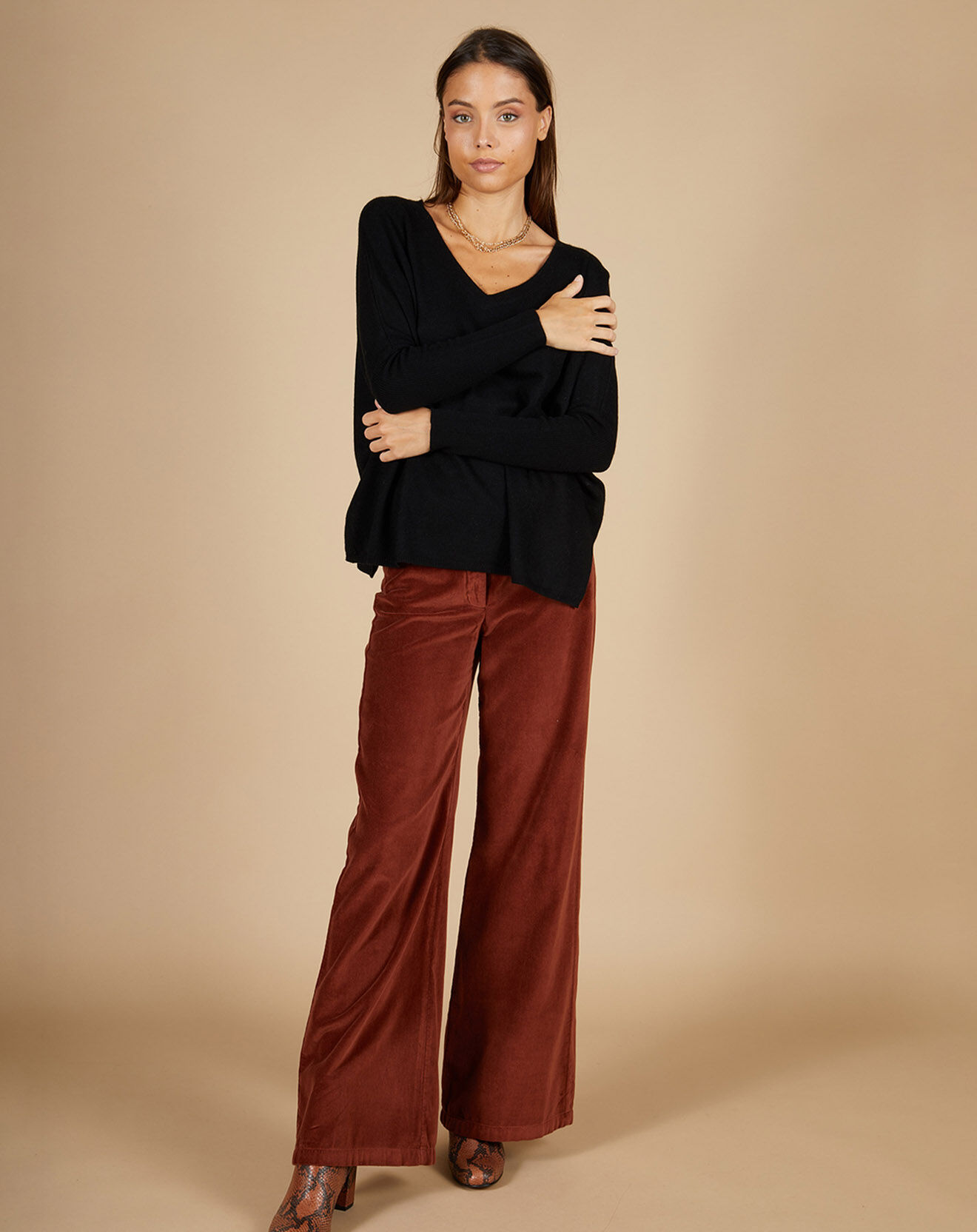 Cashmere Tribu Pull poncho 100% Cachemire Emma col V noir
