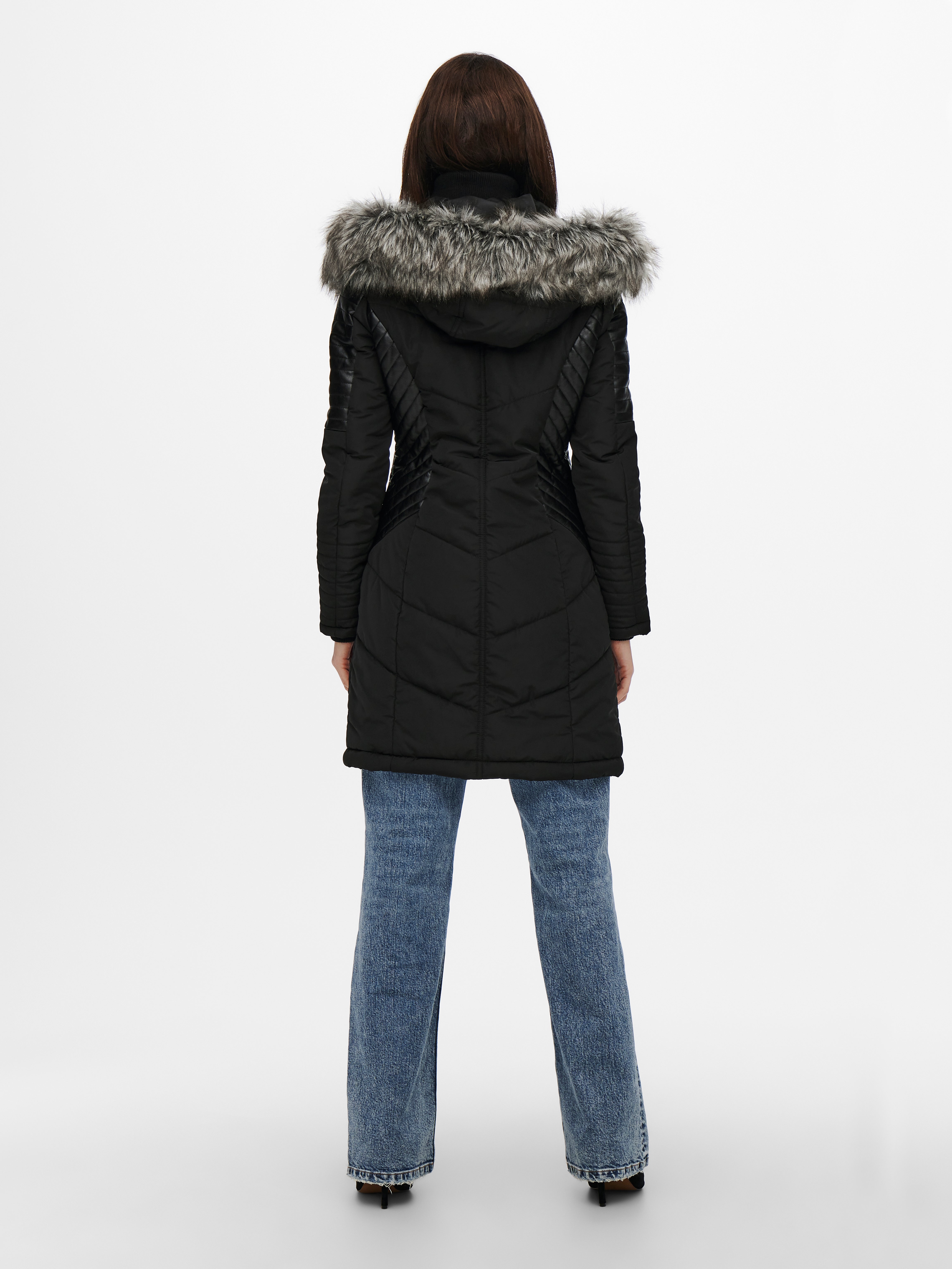 ONLLINETTE Jacke Black