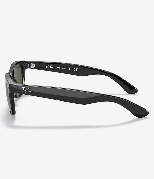 Ray-Ban New Wayfarer Sonnenbrille 55mm (black)