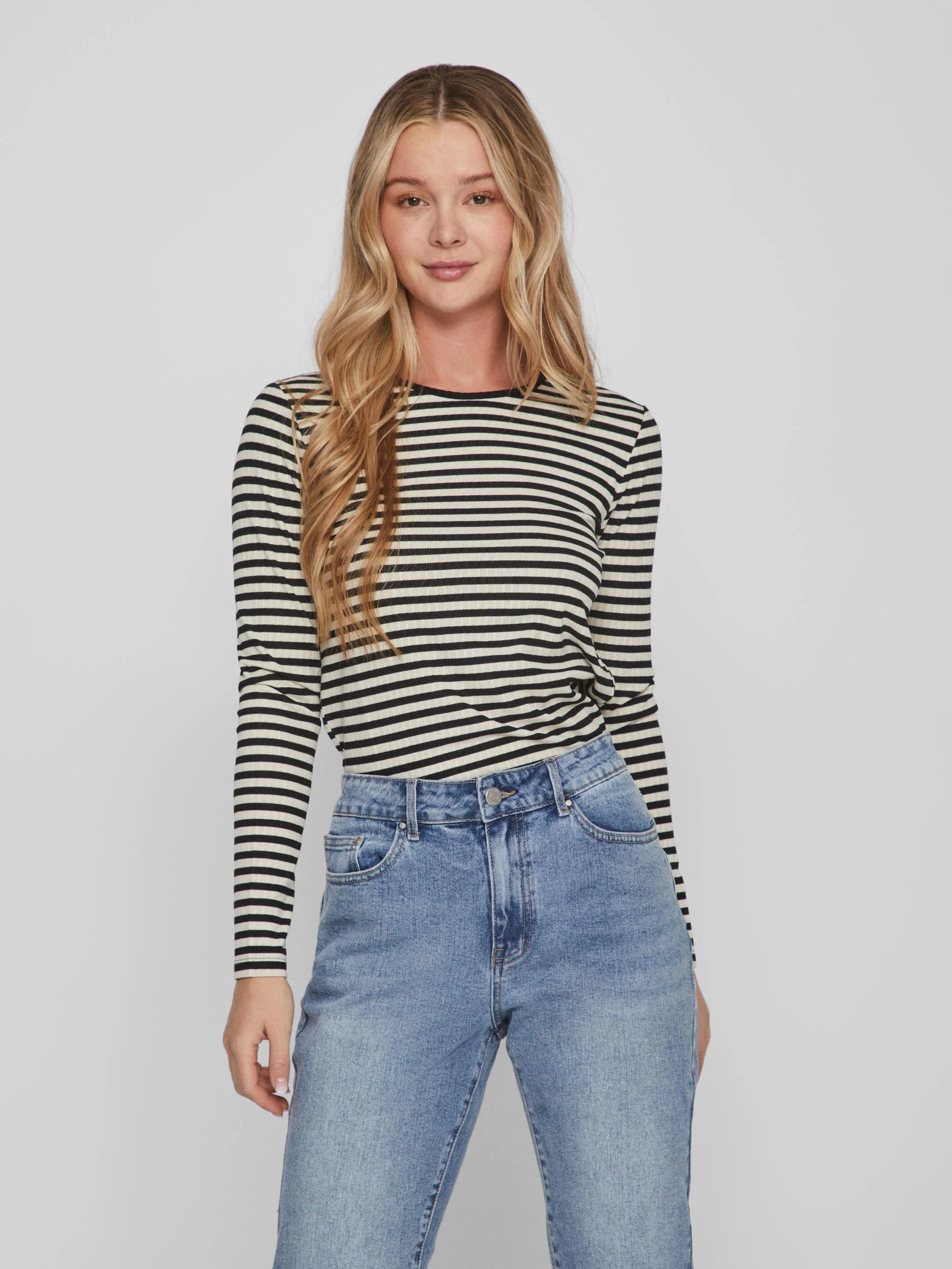Vila  Viaspen langærmet t-shirt - sort