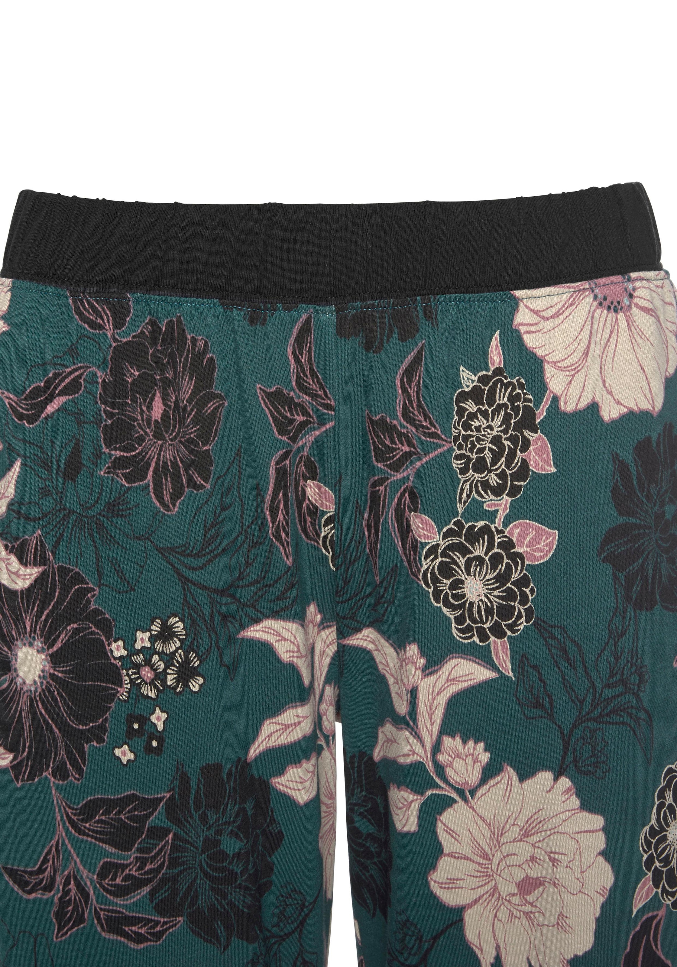 s.Oliver Capri-Pyjama, 2 Stk. mit geblümter 3/4-Culotte