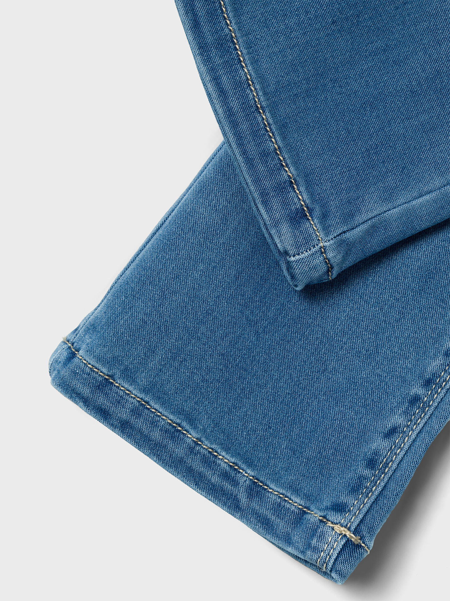 Salli Bootcut Jeans