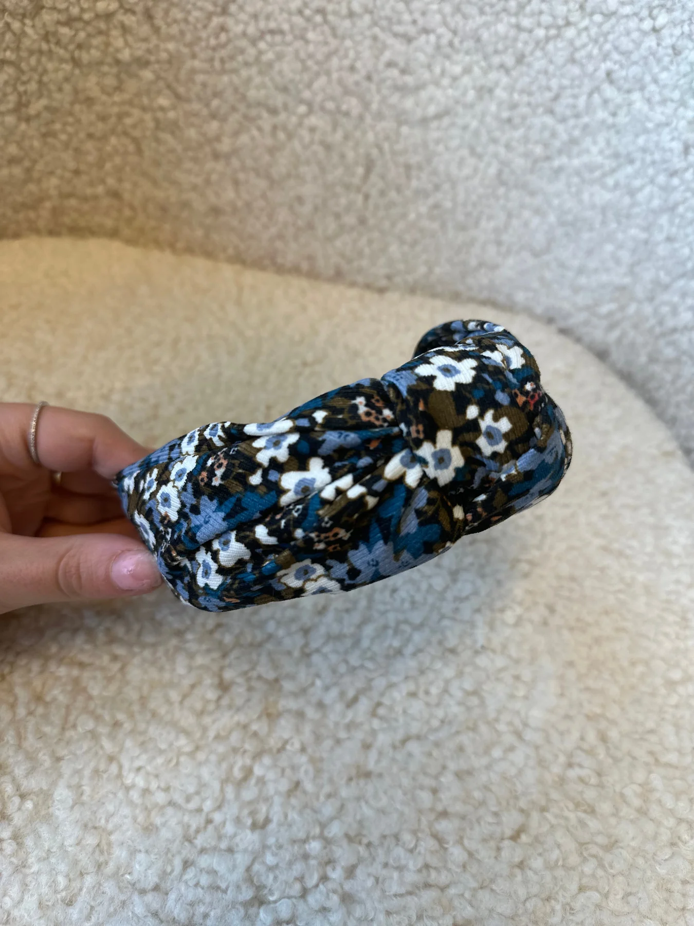 Black Colour Bcmalia Flower Headband